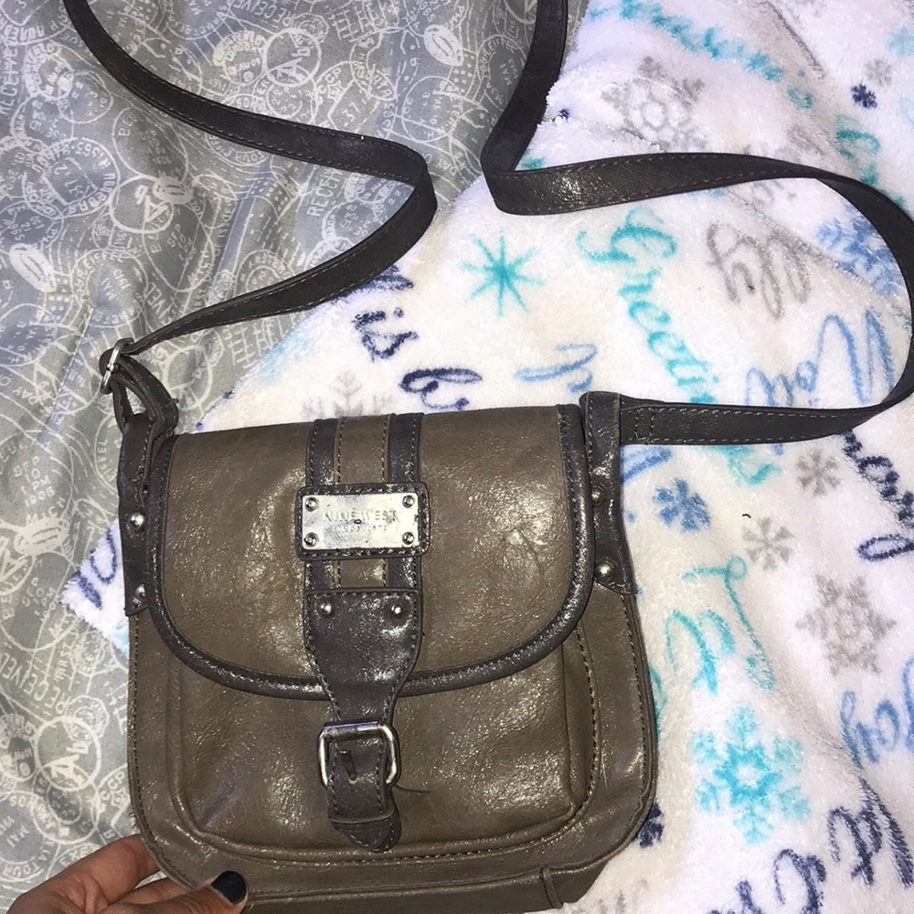 Nine West sling purse
